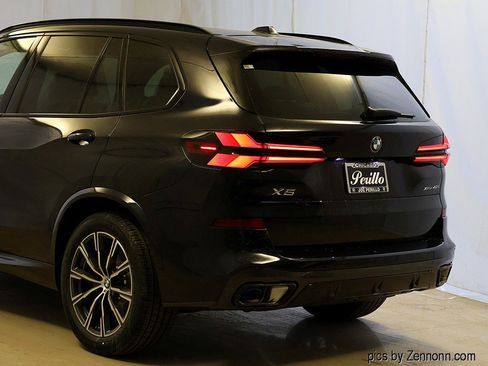 New 2026 BMW X5 xDrive40i w/ M Sport Package image 8