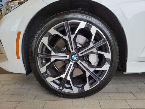 Used 2026 BMW 330i xDrive Sedan AWD/4WD image 12