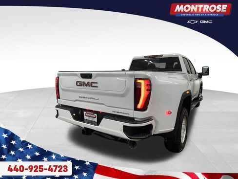 New 2026 GMC Sierra 3500 Denali w/ Denali Reserve Package image 5