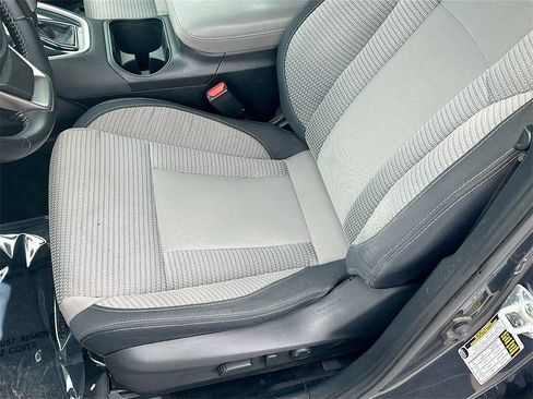 Used 2022 Subaru Outback Premium image 19