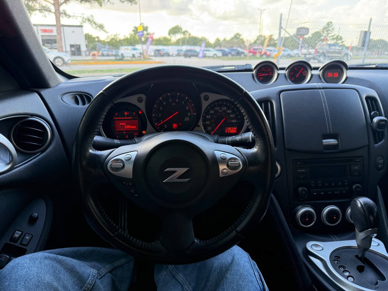 Used 2016 Nissan 370Z Coupe RWD image 26