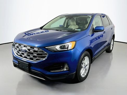 Certified 2022 Ford Edge SEL w/ Convenience Package AWD/4WD image 3