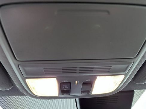 Used 2019 Honda Accord EX image 30