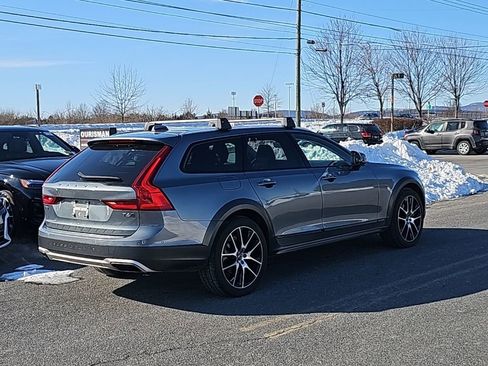 Used 2020 Volvo V90 T6 Cross Country w/ Protection Package Premier image 12