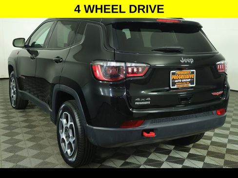 Used 2022 Jeep Compass Trailhawk w/ Trailhawk Convenience Group image 5