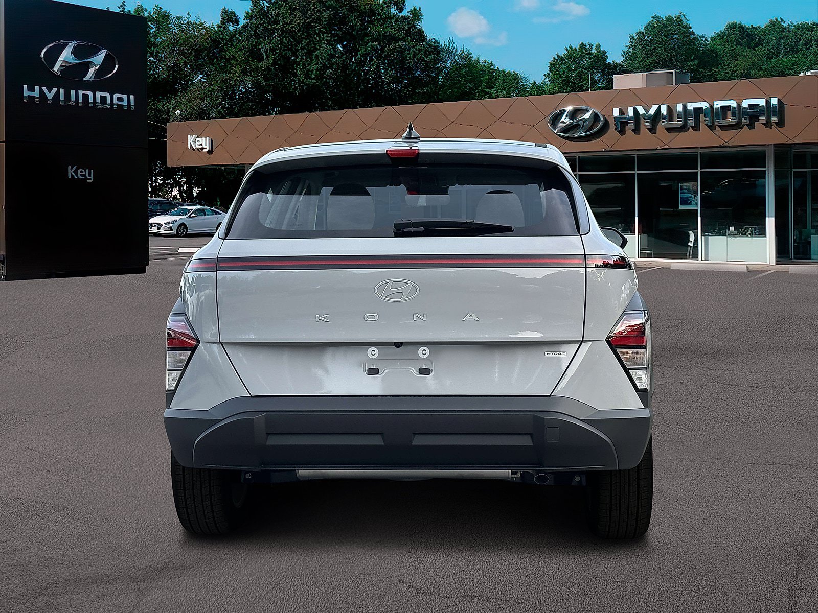 New 2027 Hyundai Kona SE AWD/4WD image 11