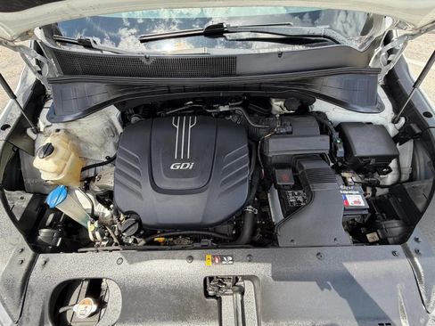 Used 2016 Kia Sorento SX FWD image 29