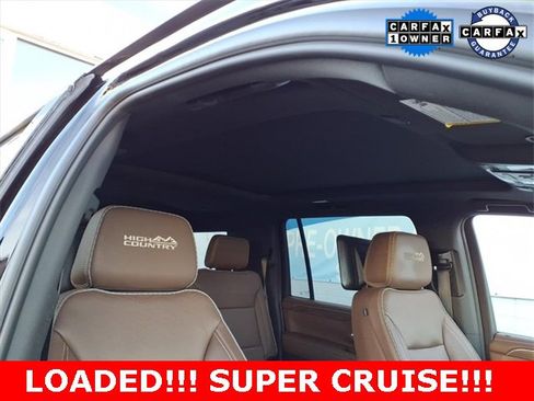 Used 2023 Chevrolet Suburban High Country w/ Advanced Technology Package image 22