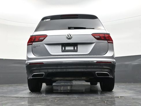 Used 2021 Volkswagen Tiguan SEL FWD image 23