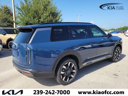 New 2027 Kia Telluride S w/ Towing Package FWD image 9