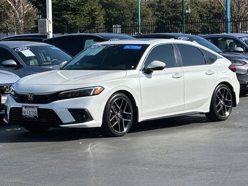 Certified 2024 Honda Civic Sport Touring image 7