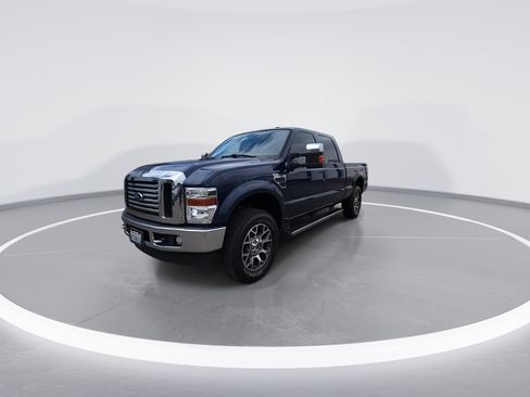 Used 2010 Ford F250 Lariat AWD/4WD image 4