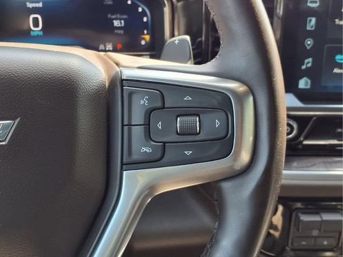 Used 2024 Chevrolet Silverado 1500 LTZ AWD/4WD image 29