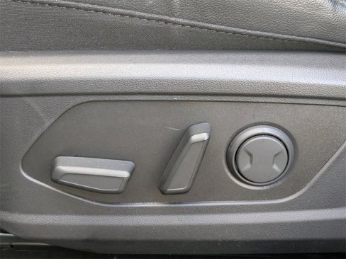 Used 2022 Hyundai Tucson Limited image 24