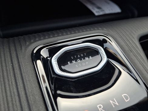 New 2026 Jeep Cherokee Limited image 18