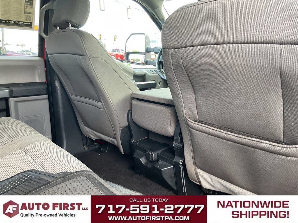 Used 2018 Ford F150 XLT w/ Equipment Group 302A Luxury AWD/4WD image 15