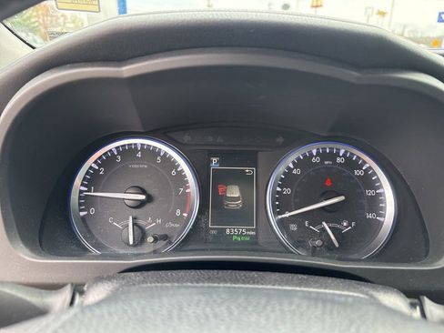 Used 2017 Toyota Highlander Limited image 19