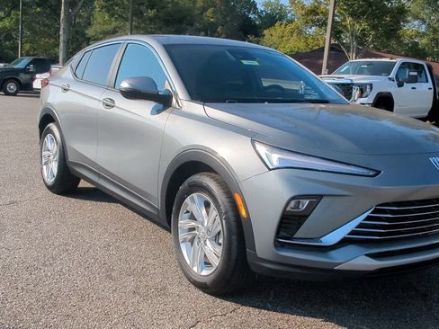 New 2026 Buick Envista Preferred w/ Convenience I Package image 2