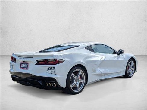 Used 2022 Chevrolet Corvette Stingray Preferred Cpe w/ Z51 Performance Package image 5