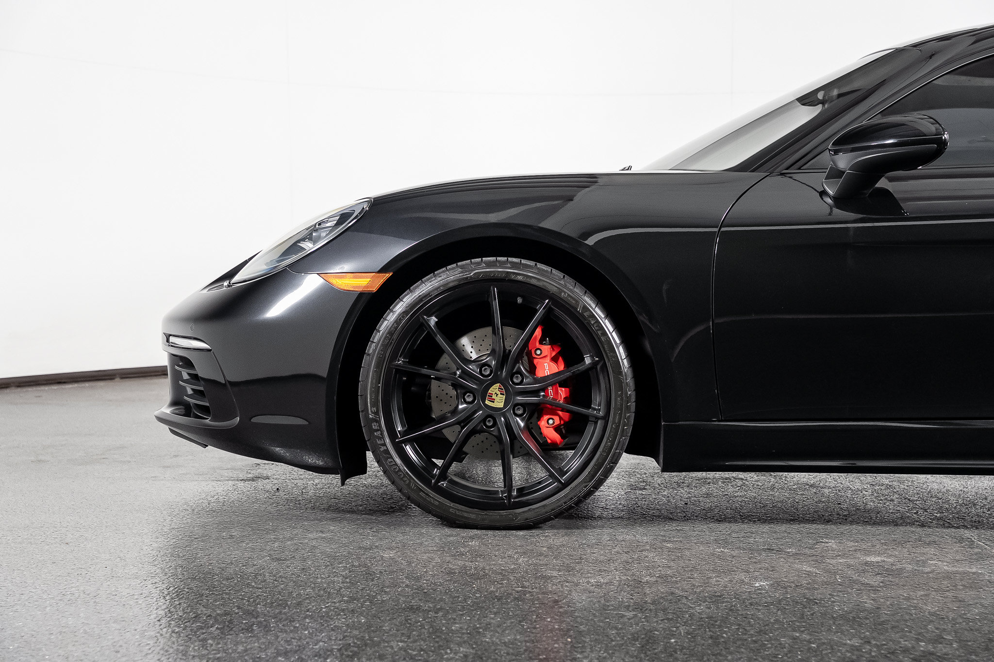 Used 2018 Porsche 718 Cayman S RWD image 14
