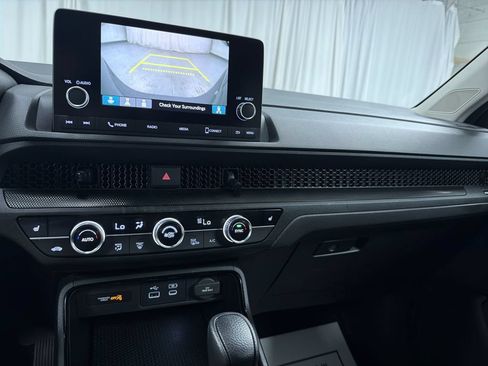 Used 2024 Honda CR-V EX image 21