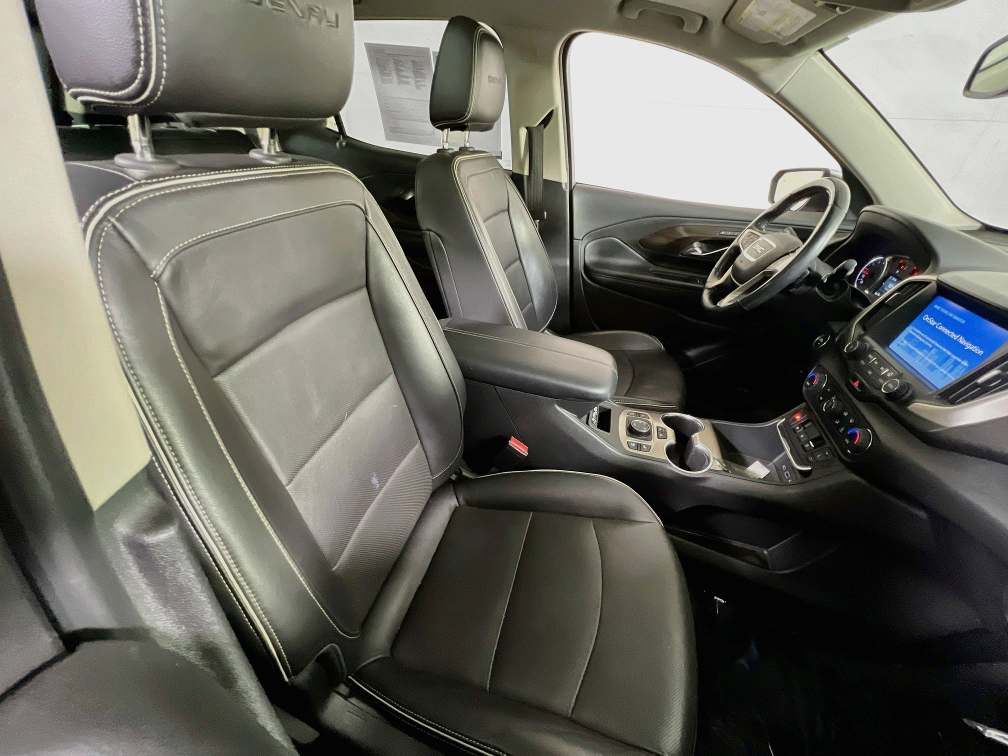 Used 2018 GMC Terrain Denali w/ Advanced Safety Package AWD/4WD image 27