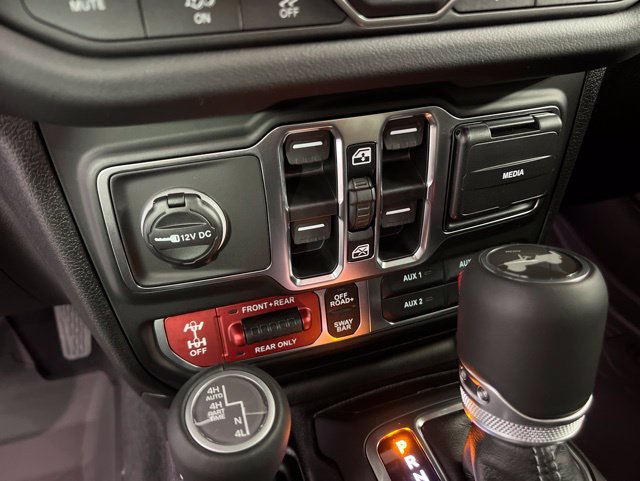 New 2026 Jeep Wrangler Unlimited Rubicon 392 w/ Quick Order Package 27X Moab AWD/4WD image 25