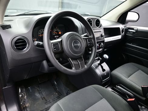 Used 2016 Jeep Compass Sport w/ Power Value Group AWD/4WD image 13