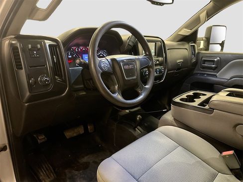Used 2018 GMC Sierra 2500 4x4 Crew Cab image 9