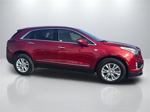 Used 2024 Cadillac XT5 Luxury image 4