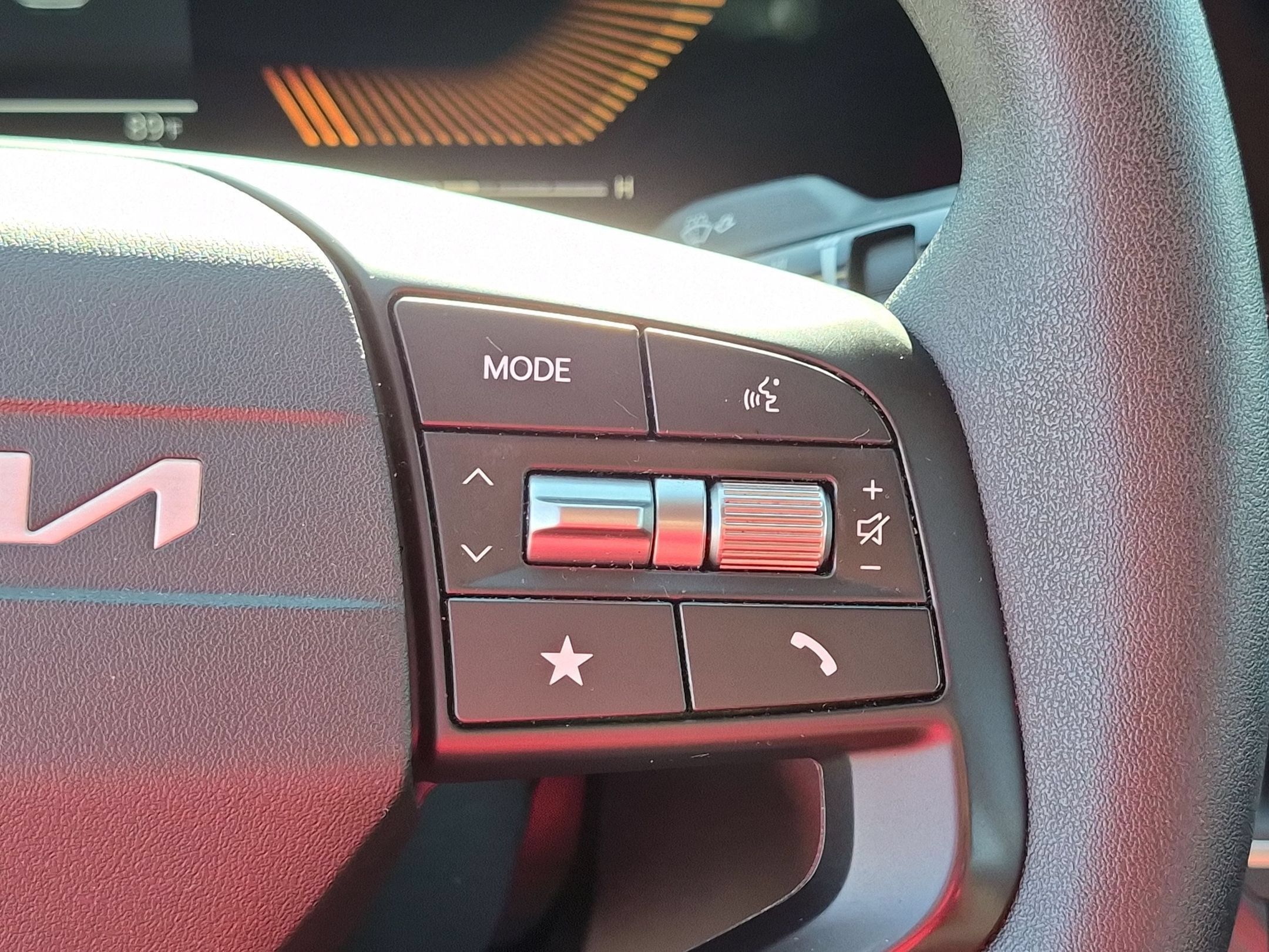 Used 2025 Kia K4 FWD image 19