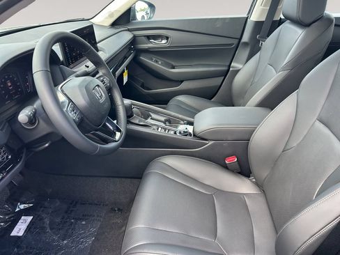 New 2026 Honda Accord EX-L image 9