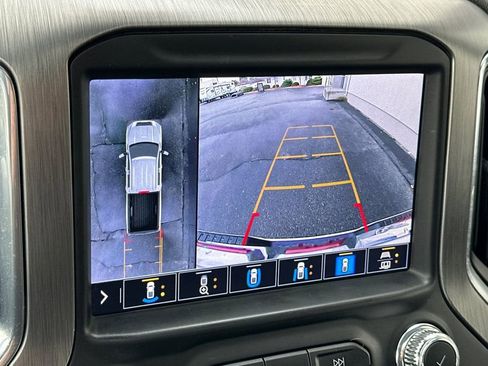 Used 2022 GMC Sierra 3500 Denali image 19