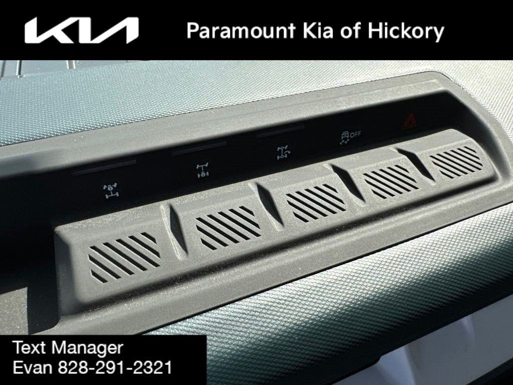 Used 2026 Ford Bronco Heritage Edition AWD/4WD image 24