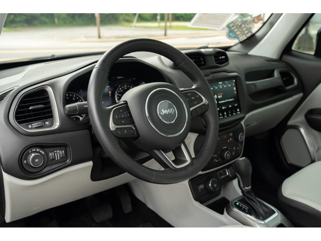 Used 2022 Jeep Renegade Limited w/ Sun, Sound & Wheels Group AWD/4WD image 11