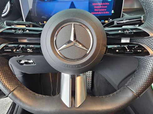Used 2026 Mercedes-Benz GLC 300 4MATIC image 22