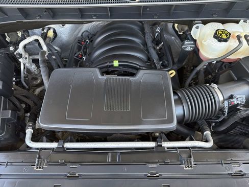 Used 2019 Chevrolet Silverado 1500 W/T w/ Trailering Package RWD image 9