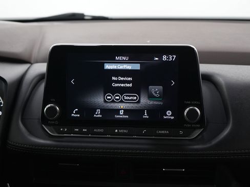 Used 2023 Nissan Rogue SV AWD/4WD image 15