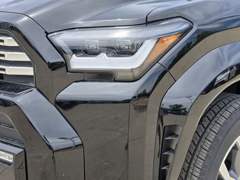 New 2026 Toyota 4Runner Limited AWD/4WD image 7