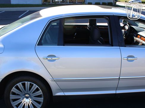 Used 2006 Volkswagen Phaeton V8 AWD/4WD image 32