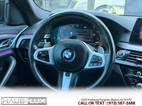 Used 2020 BMW 540i xDrive w/ M Sport Package image 30
