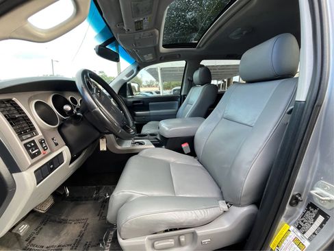 Used 2013 Toyota Sequoia SR5 image 12