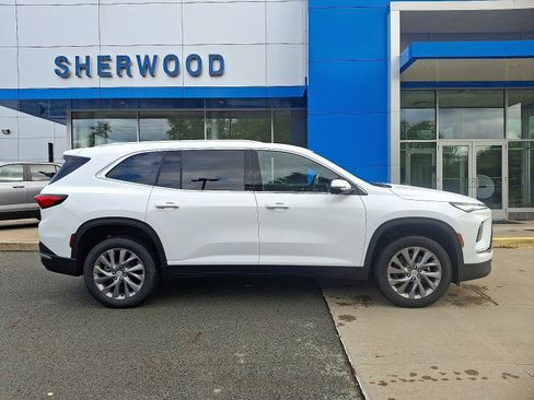 New 2026 Buick Enclave Preferred w/ Power Package image 7