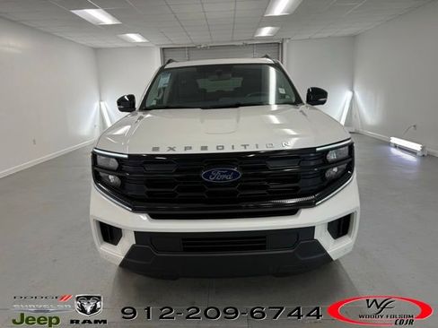 New 2026 Jeep Gladiator Willys image 1