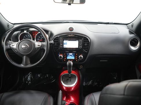 Used 2015 Nissan Juke SL FWD image 13