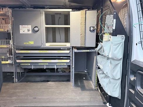 Used 2012 Chevrolet Express 2500 RWD image 14