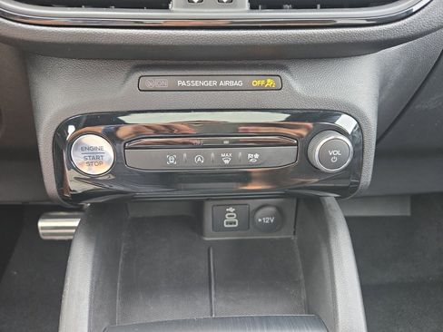 Used 2024 Ford Escape ST-Line w/ Tech Pack #1 AWD/4WD image 20