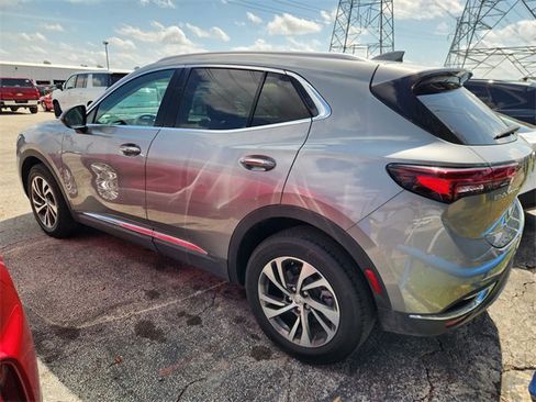 Used 2023 Buick Envision Essence image 4