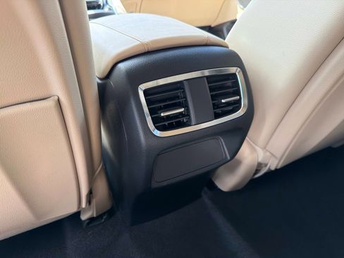 Used 2019 Acura RDX FWD image 16