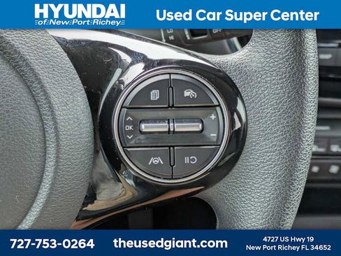 Used 2023 Kia Soul FWD image 29